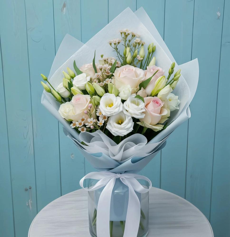 Букет цветов из: Розы и Лизиантусы в Султан-Янги-Юрте