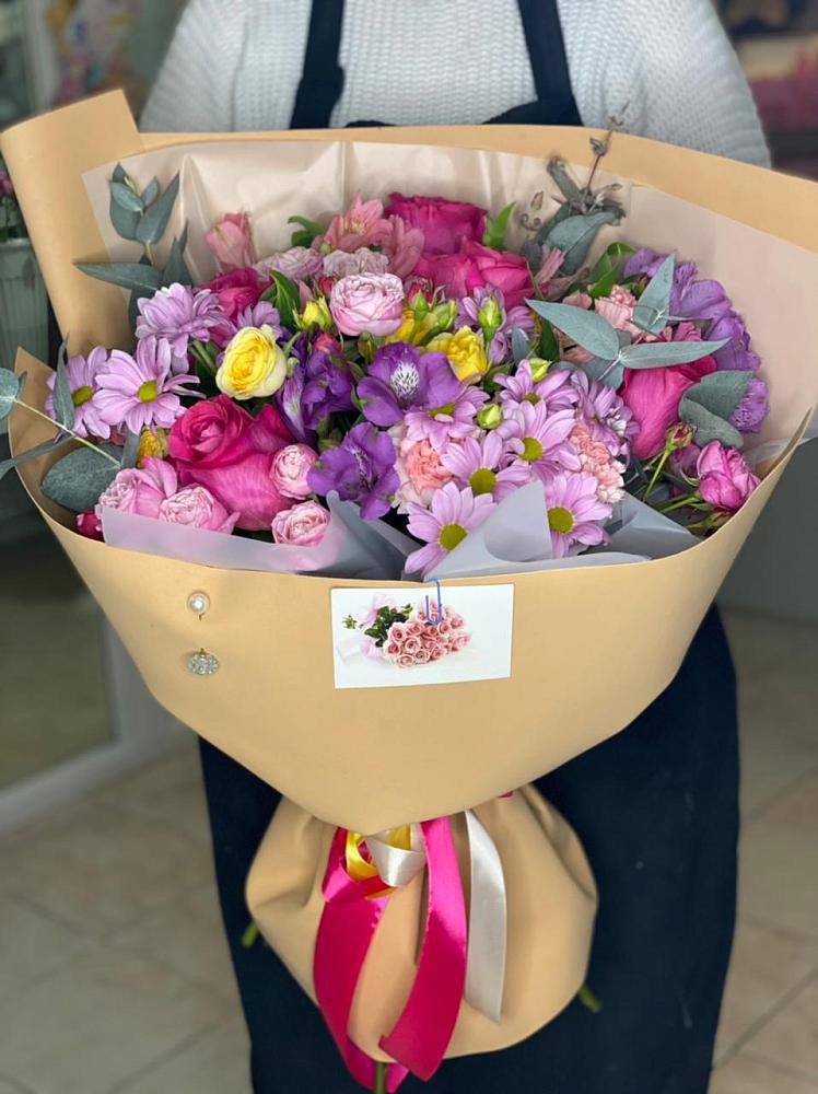 Букет цветов из: Хризантемы, Гвоздики и Альстромерии в Султан-Янги-Юрте