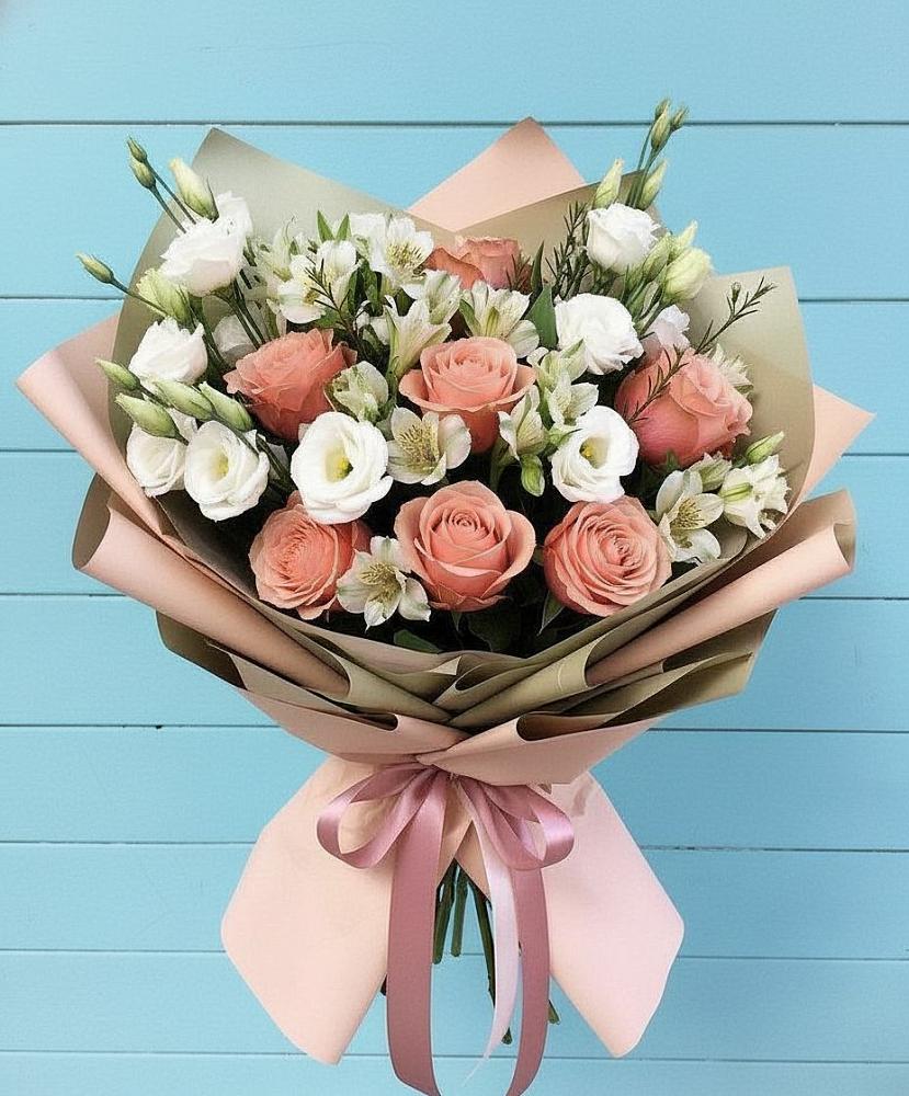 Букет цветов из: Розы, Альстромерии и Лизиантусы в Султан-Янги-Юрте