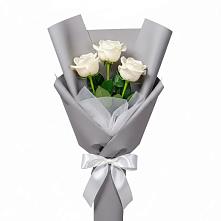 Букет 3 белые розы в Султан-Янги-Юрте