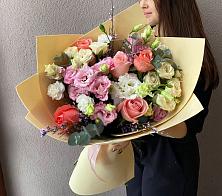 Букет цветов из:  Розы, Лизиантусы и Гвоздики #REPLACE_PRED# Султан-Янги-Юрте