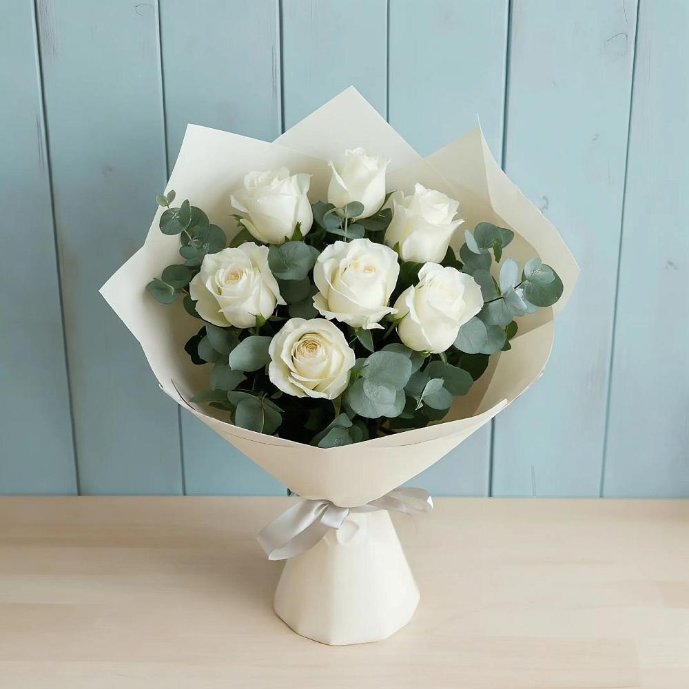 Букет Белые розы в Эвкалипте в Султан-Янги-Юрте