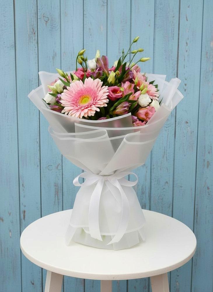 Букет цветов из: Герберы, Альстромерии и Лизиантусы в Султан-Янги-Юрте