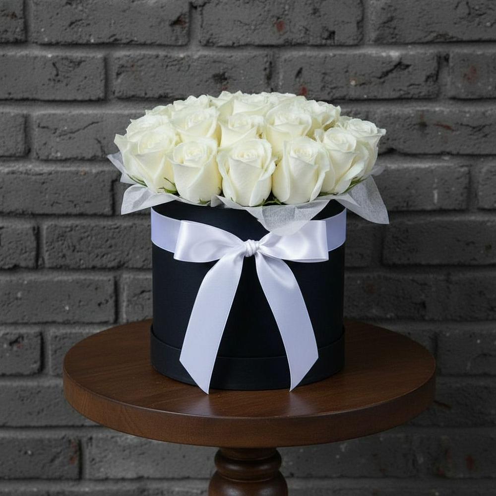 Цветочная композиция из Розы в шляпной коробке в Султан-Янги-Юрте