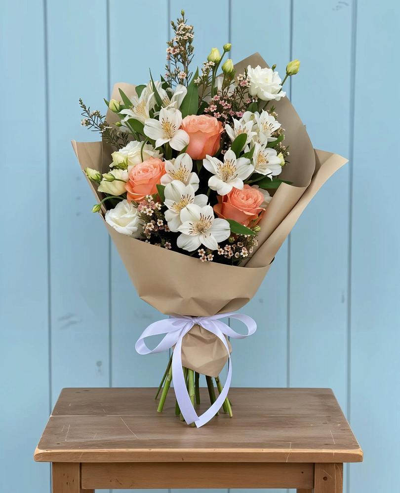 Букет цветов из: Альстромерии, Лизиантусы, Розы и Хризантемы в Султан-Янги-Юрте